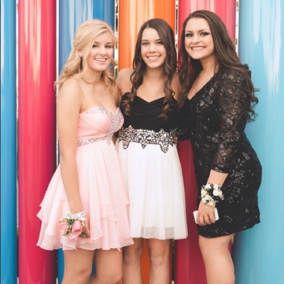 Cache Dresses & Skirts - Caché Black Sequin Dress